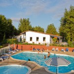 camping piscine couverte hendaye