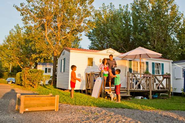 campings piscine pays basque